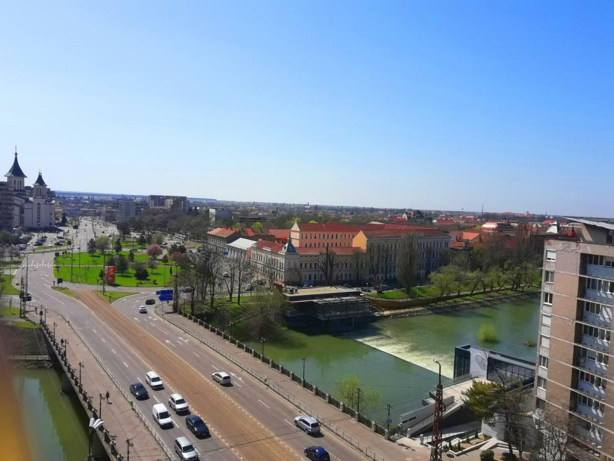 Ana'S Apartment Oradea Exterior photo